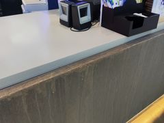 -瑞幸咖啡(凯德埃德蒙顿路店)