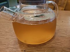 白桃乌龙茶-去茶去餐厅(中央大街店)