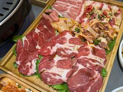 -正宗齐齐哈尔烤肉·齐牛哥鲜切炭火烤肉(杭州总店)