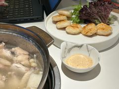 -烹然四季椰子鸡火锅(姚家园万象汇店)