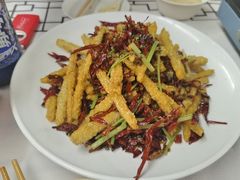 -霄汉牛三鲜湖北砂锅菜(万松园2店)