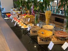 自助取餐区-粤财皇冠假日酒店·彩华轩中餐厅