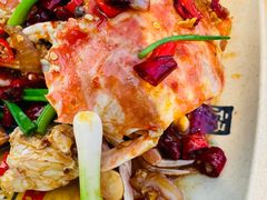 -三亚火车头万人海鲜广场