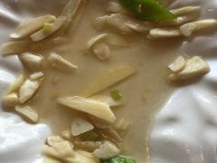-喜乐餐厅•灯笼虾球首创者•本地小海鲜(二马路店)