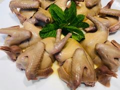 -品悦酒店(三林古镇店)