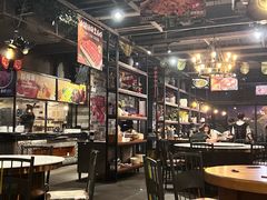 -琥珀老六龙虾(四里河店)