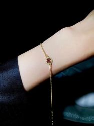 -灵彩珠宝(朗香街店)