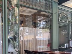 -玛格萝妮比萨屋(四平店)