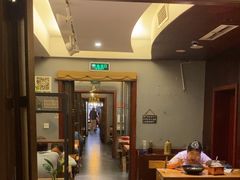 -万记麻辣烫国展总店