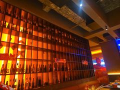 -何师烧烤Pro ·江湖川菜·小龙虾·精酿(太古里旗舰店)