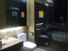 -上海怡沁园度假酒店