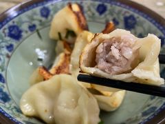 -无名氏宵夜小摊(祝家三姐妹馄饨店)