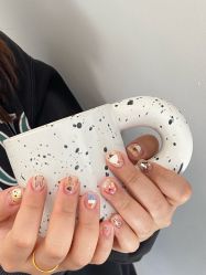 -古啦啦·自助美甲美睫