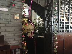 -功德林(南京西路店)