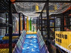 -反弹蹦床公园·亲子乐园·团建·派对(尚品奥莱店)