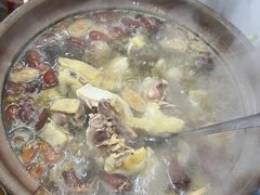 -威邵鸡煲(西华路总店)