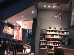 大堂-星巴克臻选(成都太古里店)
