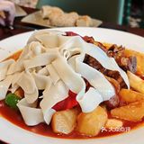 新疆菜也还是挺不错的
