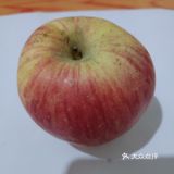 这种果蔬汁特点就是涵盖了几种水果的口感，维生素全面