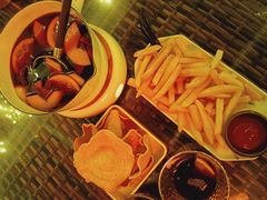 -顽啤熊·酒客酒馆(苏城夜景必选店)