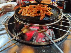 -炭虎子水浒烤肉(梦时代店)