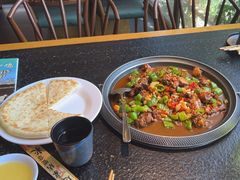 -侯志伟老街炒鸡(广济街店)