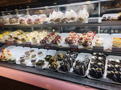 -樱花糕坊(凯德广场店)