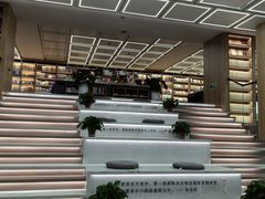 -新华书店(新街口旗舰店)