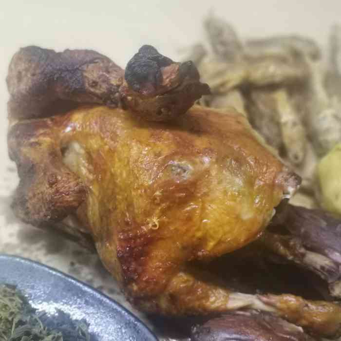 刘家窑坑烧烤店-"市区内开的,平房有一个院,地方不是很大.