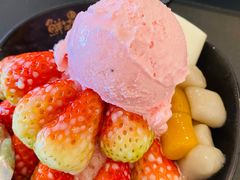 芋见草莓冰沙-鲜芋仙(中华广场店)