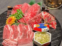 -铭牛烧肉·和牛海鲜自助(高新月牙湖店)