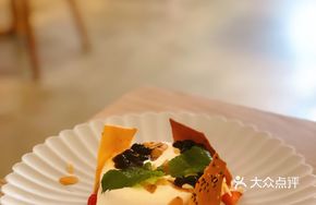 Salty Cheese Molten Cake