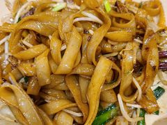 生菜炒牛河-荔银肠粉(广州天河华利路店)