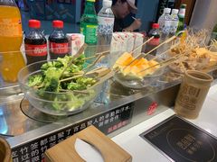 -百品聚旋转火锅(号外店)