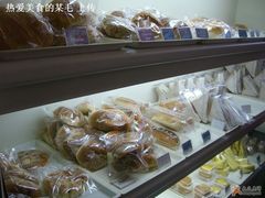 面包们一般般哪~ =）-南洋理工大学A号餐厅