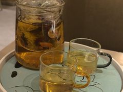 -荷花亭·湖北融合菜(中商广场店)