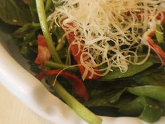 菠菜色拉-有喜屋·深夜食堂(北京西路店)