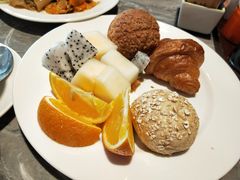 -松咖啡自助餐厅·松北香格里拉