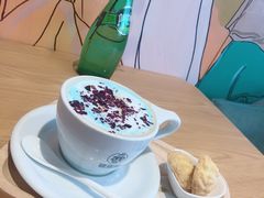 -ZING COFFEE 镜咖啡