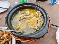 -品鲜村农家菜·阳澄湖大闸蟹(总店)