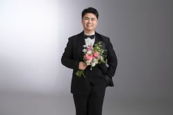 -都市丽人婚纱摄影