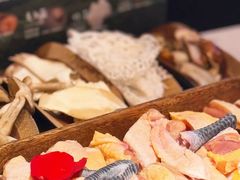 -芸山季·云南山珍菌火锅(人民广场来福士店)