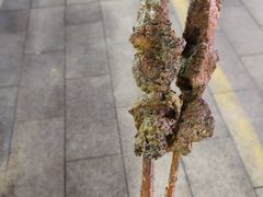 -布尔津河堤夜市