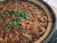 虾米粉丝煲-黄记四更烤乳猪店