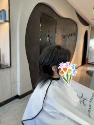 -TOP HAIR SALON