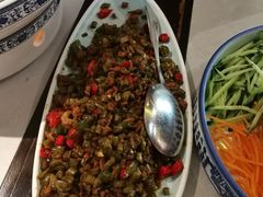 肉沫酸豆角-额娘·现烙春饼烤鸭(太原总店)