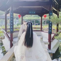 -汉仪华裳汉服馆(打浦桥店)