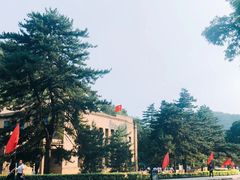 -延安杨家岭革命旧址