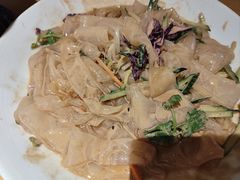 -关东小磨东北菜(上海长风大悦城店)