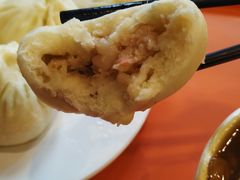 猪肉三鲜包子-天兴居(鲜鱼口街店)